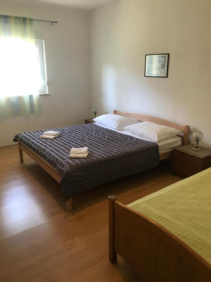 Apartments Milenka Trogir Bagian luar foto