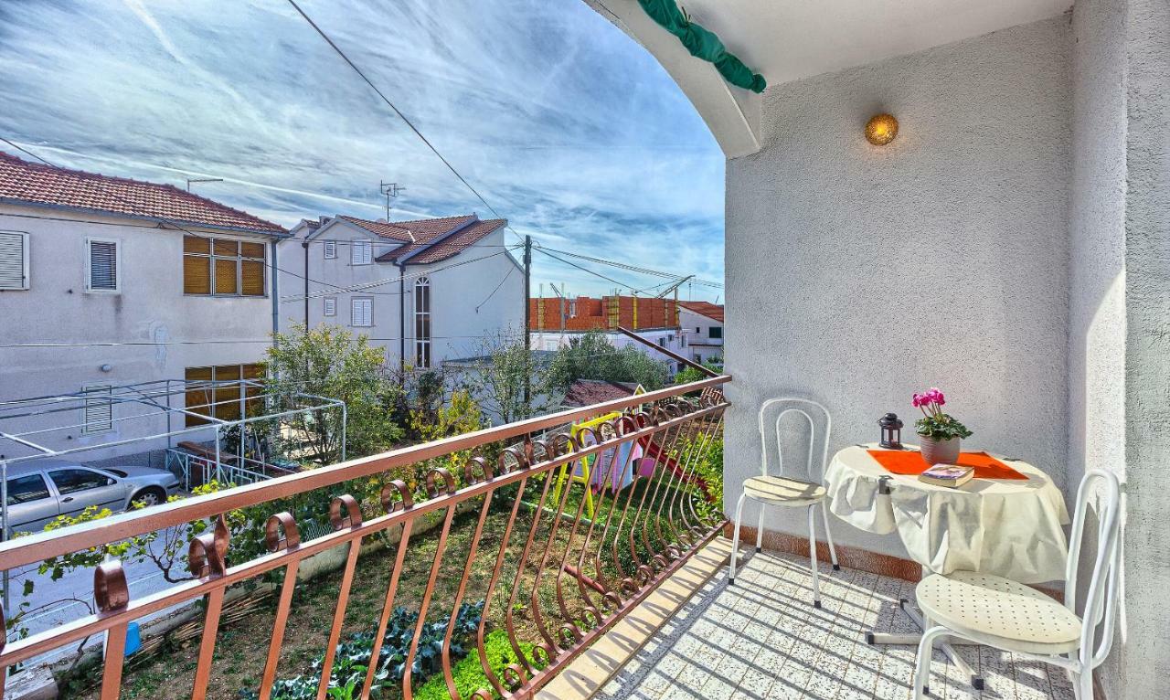 Apartments Milenka Trogir Bagian luar foto