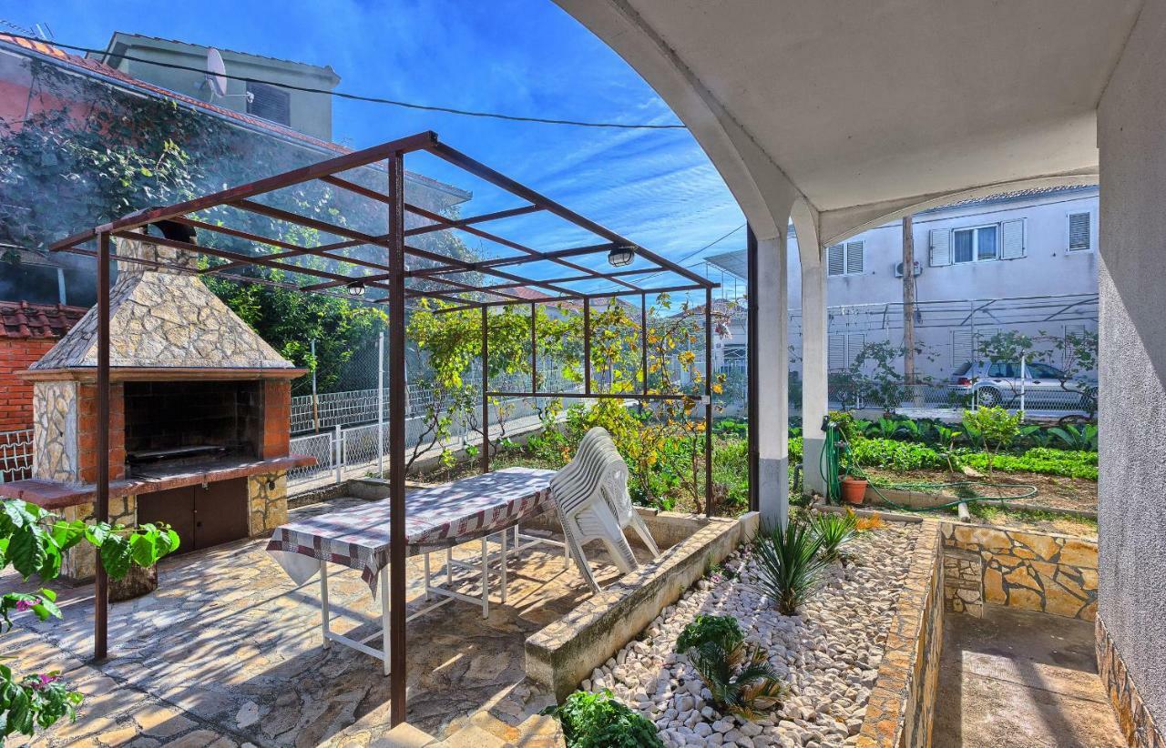 Apartments Milenka Trogir Bagian luar foto