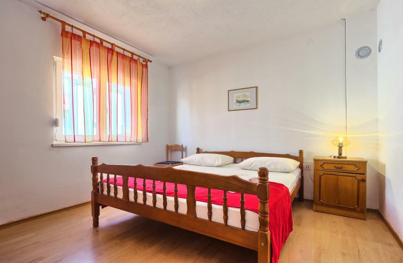 Apartments Milenka Trogir Bagian luar foto